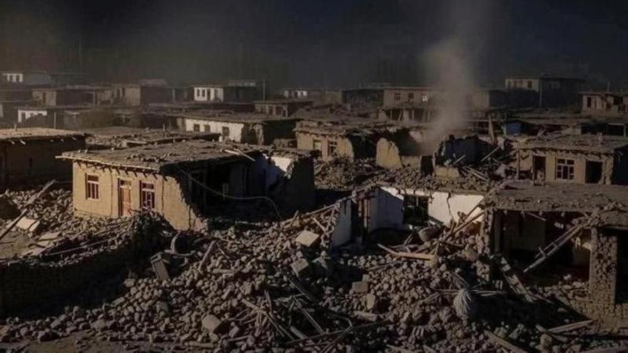 Més de 600 morts i 1.500 ferits per un terratrèmol a l'Afganistan