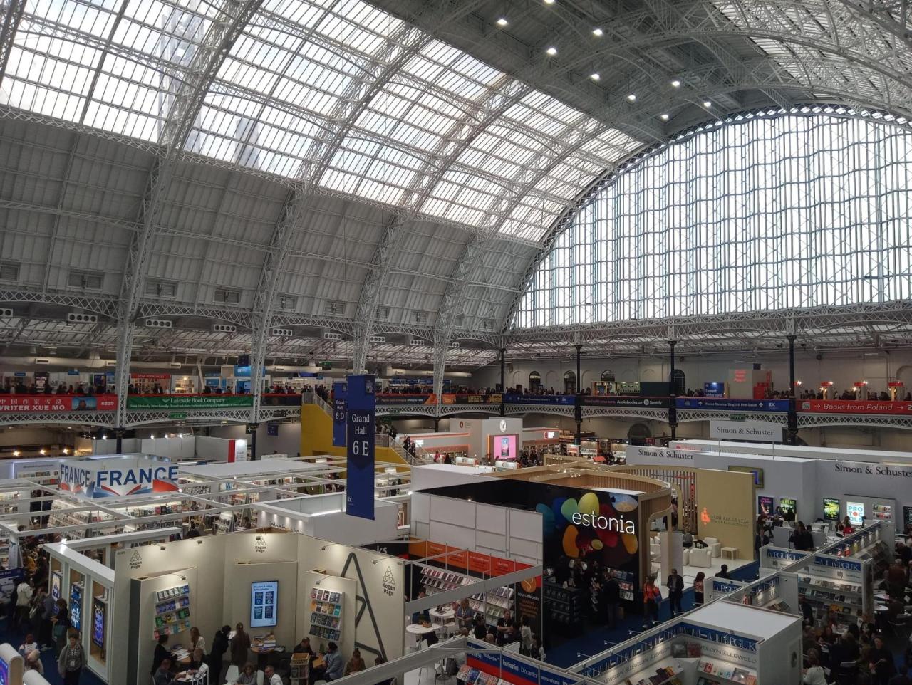 L’IEB concedeix més de 380.000 euros en ajuts per impulsar la projecció exterior de les arts escèniques i la literatura illenca