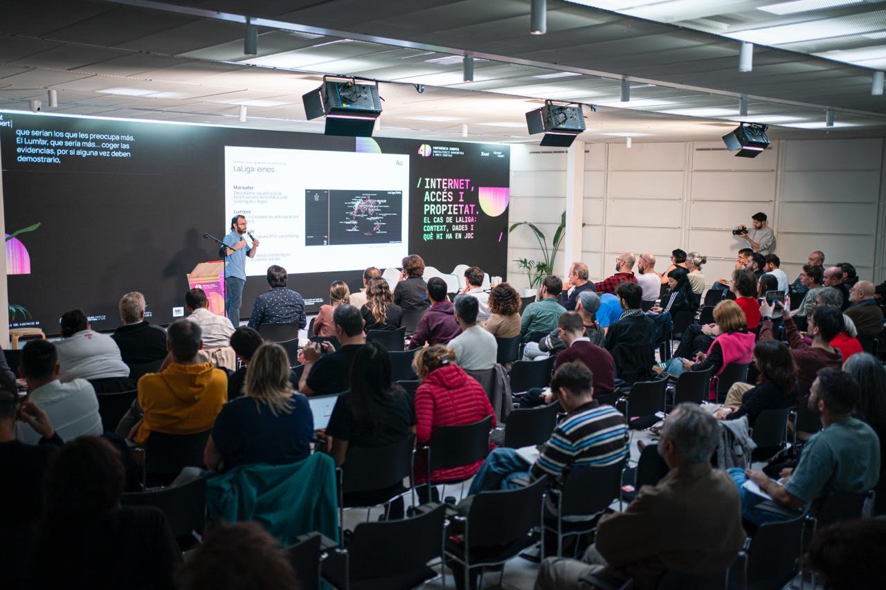 La Conferència Europea 4D reclama una digitalització democràtica i sobirana per garantir els drets fonamentals