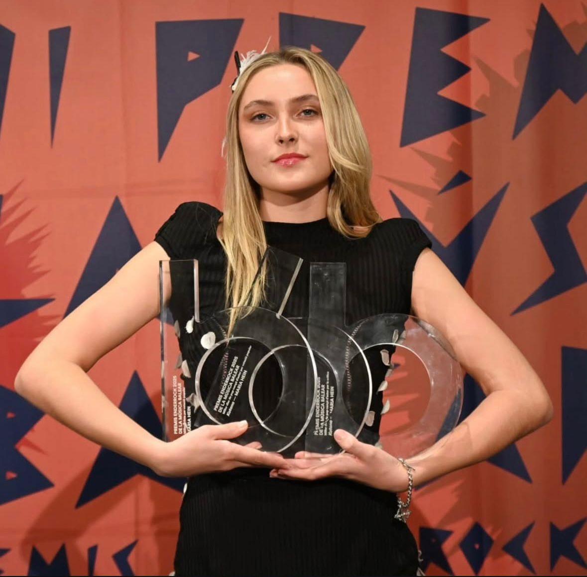 Maria Hein triomfa als premis Enderrock i prepara el final de gira a Barcelona dins el cicle Cruïlla Tardor