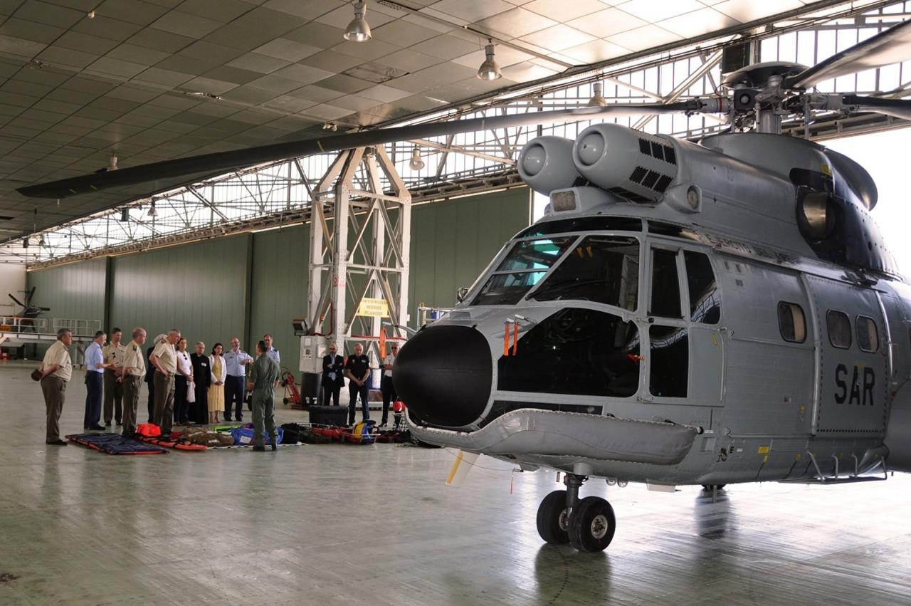Creus que és un despropòsit situar un polvorí militar a Son Santjoan?