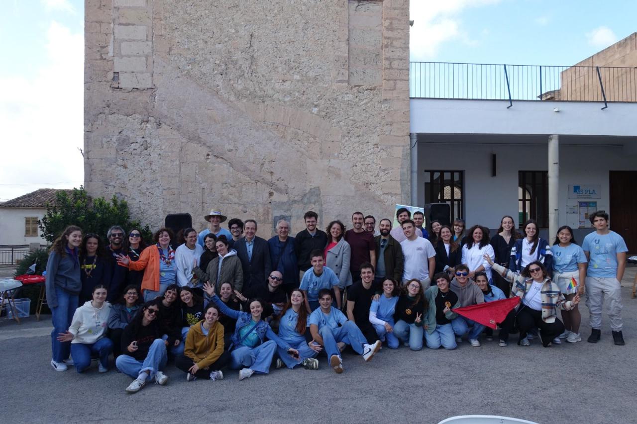 El CJIB celebra amb èxit la Fira d’Entitats en el seu 40è aniversari