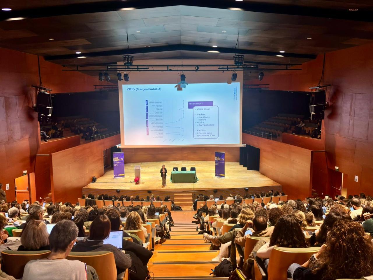 Més de 550 professionals de l’orientació educativa participen a les jornades ‘Aules que acullen: emoció, inclusió i neurodesenvolupament’