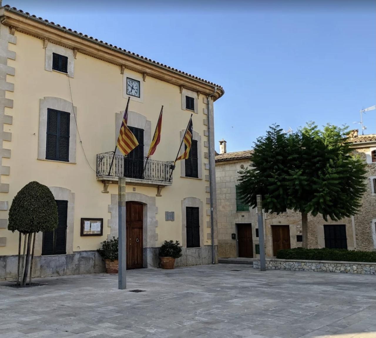 Els Ajuntaments de Costitx i Alaró convoquen actes de rebuig a l’atemptat masclista