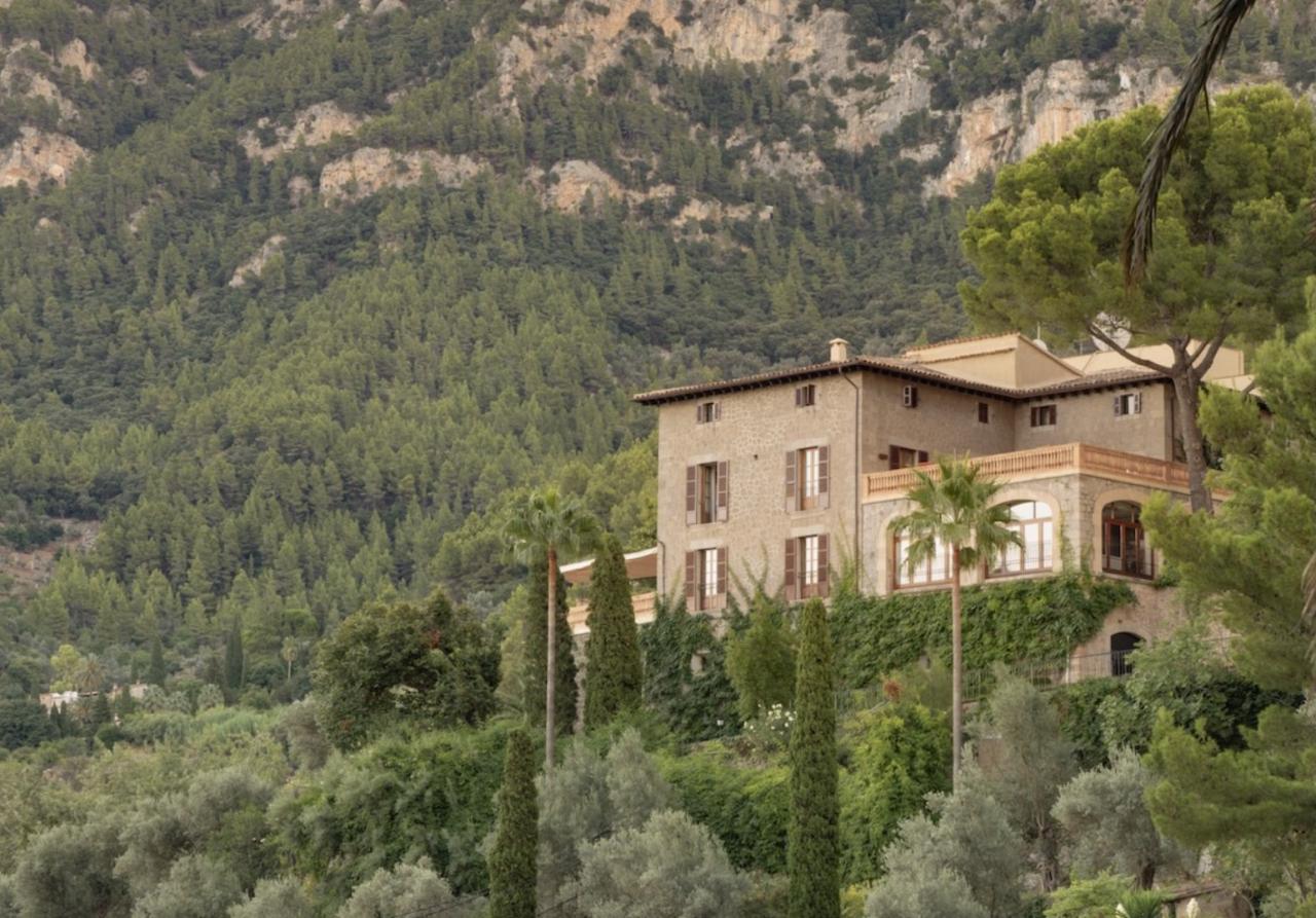 Un Pelayo compra l’Hotel Es Molí de Deià