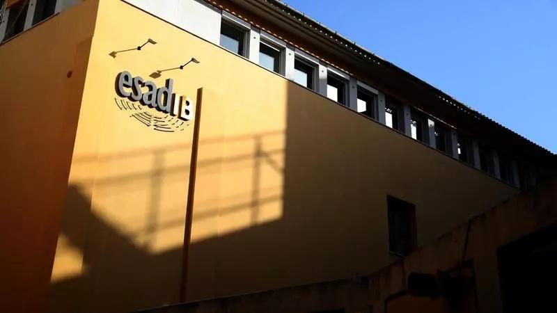 L’ESADIB destitueix el cap d’estudis per «conductes reprovables» amb alumnes