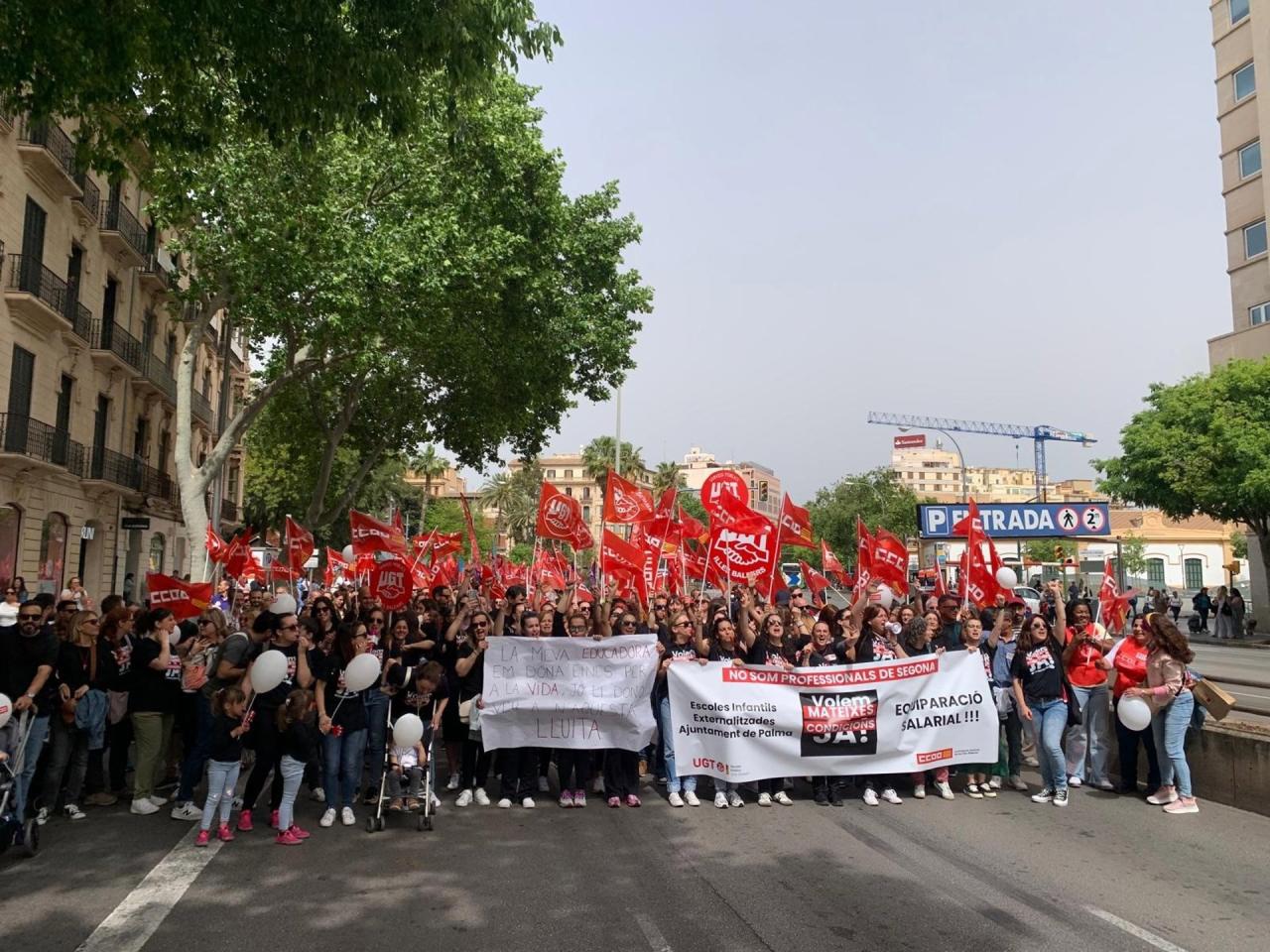 Les educadores infantils de les Balears cobren 1.000 euros manco del que necessiten per a viure dignament