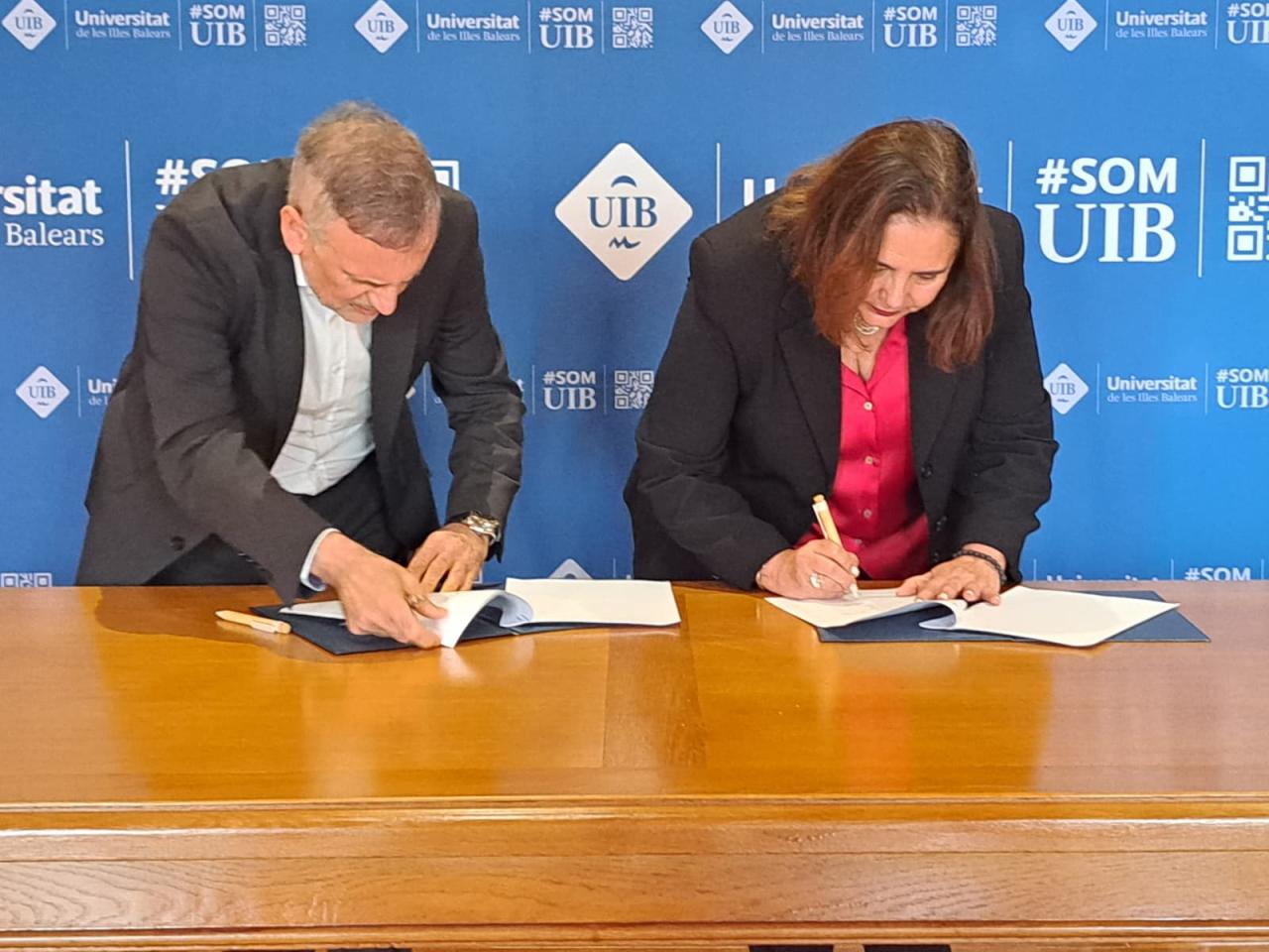 La Conselleria de Salut i la UIB creen una càtedra per a promoure i protegir la salut de la societat