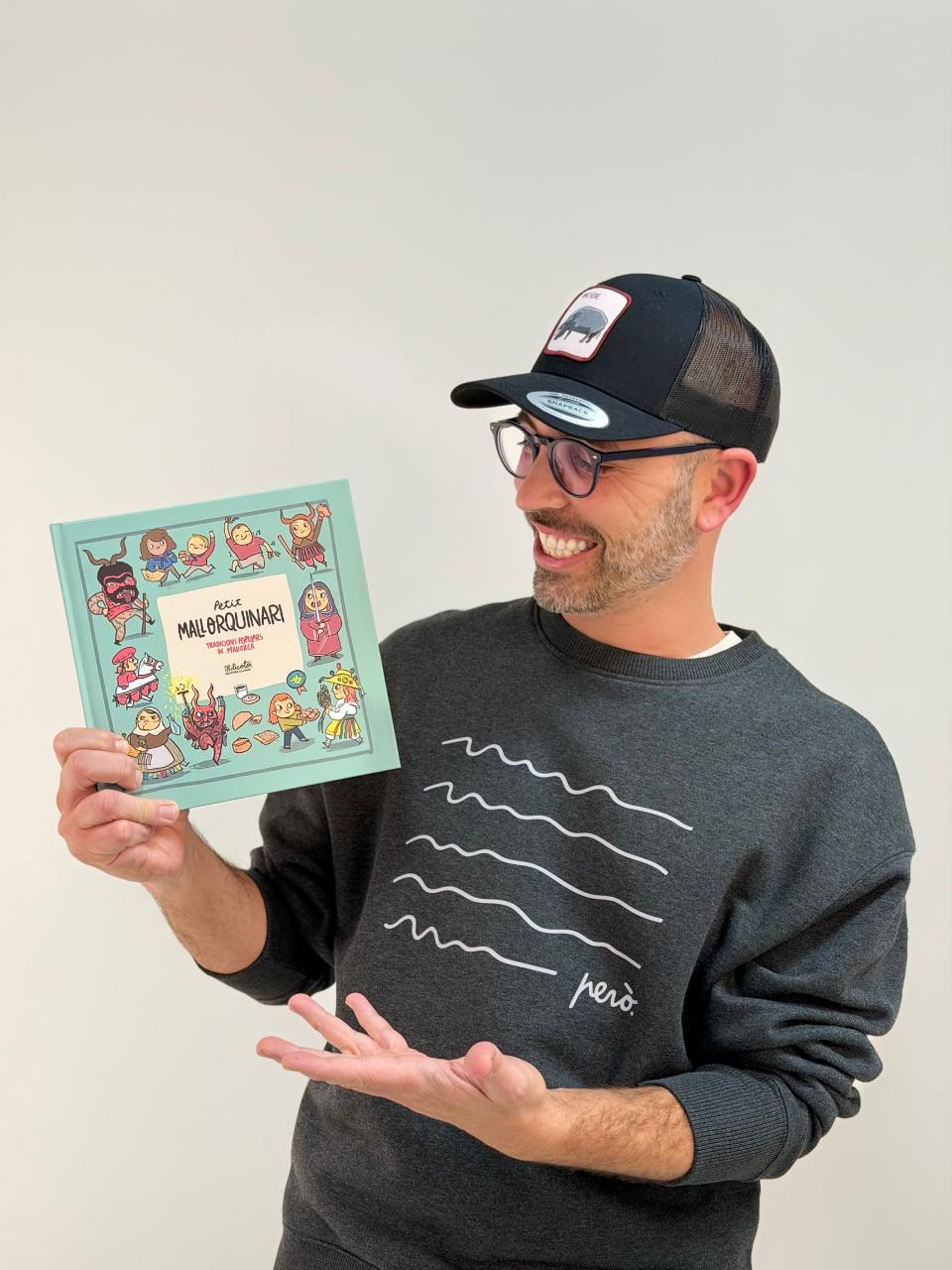 ‘Petit mallorquinari’, un llibre que reivindica les tradicions de Mallorca per a les noves generacions