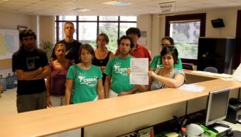 PALMA LA ASAMBLEA DE DOCENTES REGISTRA DOCUMENTOS EN LA CONSELLERIOA 