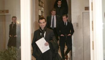 Les cares de satisfacció a la sortida de la notaria indicaven que l'acord s'havia assolit. Foto: S. Amengual.