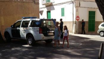 La presència de la Guàrdia Civil davant el Convent incità els veïns a pensar que 'ja prenen mides pel dispositiu policial'.