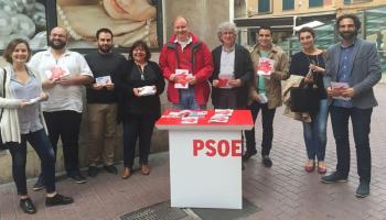 Ramon Socías al centre de la imatge.