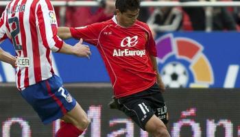 Amb l'absència per lesió de Tuni, la banda esquerra tornava a ser de Castro, que feu una bona tasca.