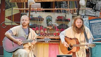 Els txecs Viti Maricika obriran el festival.