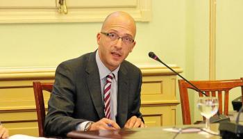 El director general d'IB3, Jacobo Palazón, en una imatge d'arxiu durant una compareixença al Parlament balear.
