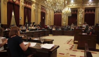 La sessió del Parlament d'aquest dimarts, marcada per les propostes sobre normalització lingüística