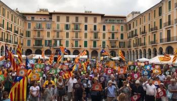 Centenars de suports mallorquins a la República catalana