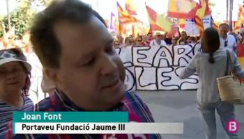 Joan Font Rosselló, de la Fundació Jaume III, dirigeix l'assalt a la paradeta de l'ASM i IB3 l'entrevista