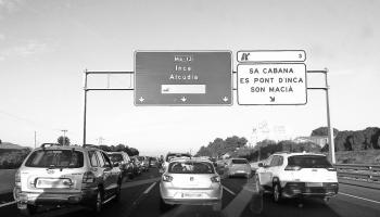 Col·lapse circulatori a l'autopista Campos.
