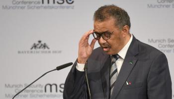 L'OMS diu que «l'últim que necessiten els països» és una «reobertura precipitada» enmig de la pandèmia