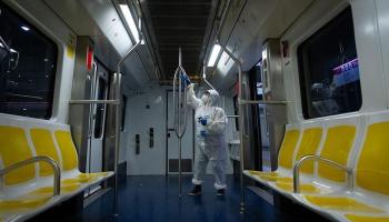 Redueixen les freqüències de tren i autobús per reduir la mobilitat al màxim