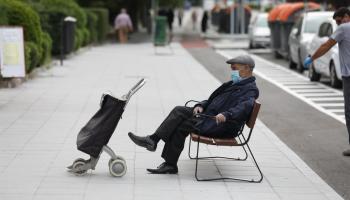 L'ús de màscares, obligatori en via pública i espais tancats si no s'assegura la distància mínima