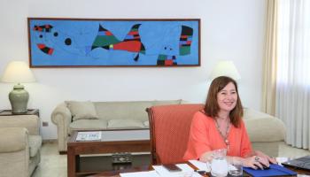 Imatge de la presidenta Armengol durant la reunió mantinguda aquest diumenge.