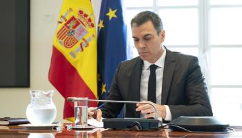 El president espanyol, Pedro Sánchez, durant la reunió mantinguda aquest diumenge.