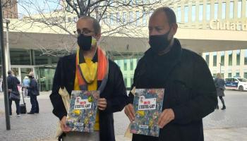 El director i l'editor de Comanegra defensen davant el jutge el caràcter satíric d''On és l'Estel·la?'