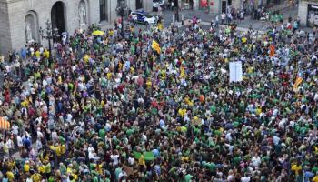 La plaça Sant Jaume de Barcelona va ser el passat 29 de setembre, el punt de trobada de molts catalans, per dir "no" a la política educativa de Bauzá. 