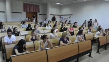 Neguen el dret d'un ciutadà a fer l'examen d'oposicions en català i aquest es queda sense poder-se examinar