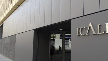 Una administrativa del Col·legi de l'Advocacia d'Alacant exigeix a una advocada que li escrigui «en español»