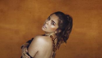 'Parenòstic', el nou treball de la cantant menorquina Anna Ferrer