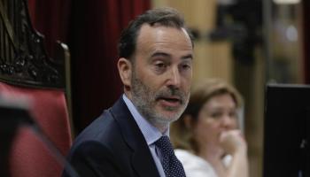 Le Senne, nou president del Parlament, a les xarxes: transfòbia, misogínia i homofòbia desacomplexada