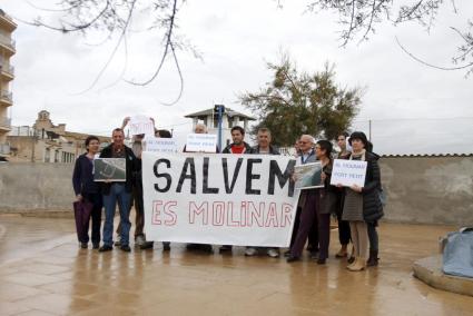 "Al Molinar, port petit" és la campanya iniciada a mitges per aquestes sis entitats.