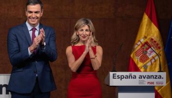 Pedro Sánchez i Yolanda Díaz escenifiquen l'acord de govern: «Corregirem l'infrafinançament de determinades comunitats»