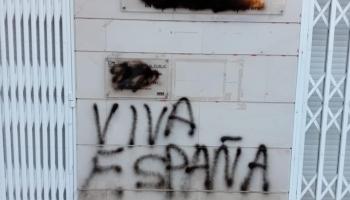 Ataquen la seu central de l'STEI Intersindical després que el sindicat criticàs les polítiques PP-VOX