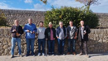 D’esquerra a dreta: Paul Faurie, Pere Calafat, Antoni Mir Marí, Felip Munar, Benet Bohigas, Lluc Mir i Josep Forteza.