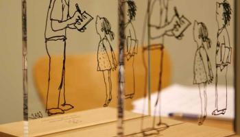 Imatge del guardó que s'entregarà a la comunitat educativa el pròxim 26 de novembre a Barcelona. 