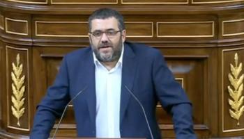 Vidal demana si l'Estat pensa actuar contra els neonazis que ataquen l'Acampada per Palestina