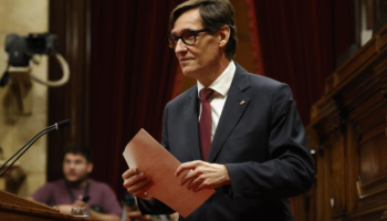 Salvador Illa, investit president de la Generalitat amb els vots de PSC, ERC i els Comuns