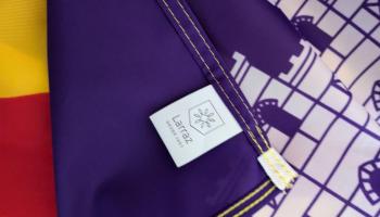 Les banderes de Mallorca que regala el Consell estan fabricades a la Xina i importades per una empresa de Saragossa