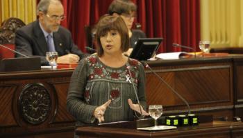 Francina Armengol s'ha mostrat inflexible en el futur del Decret de llengües si el seu partit governa.
