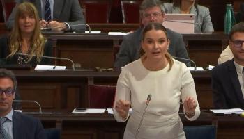 Prohens s'alinea amb l'extrema dreta i defensa les proves dentals als menors migrants