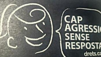 Insulten i amenacen un client d'una benzinera per parlar en català: «Te meto una patada en la cara»