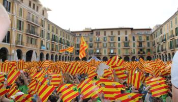 OCB: «Qui ens protegeix d’aquest odi irracional, d’aquesta violència verbal i amenaça de violència física per parlar en la nostra llengua a ca nostra?»