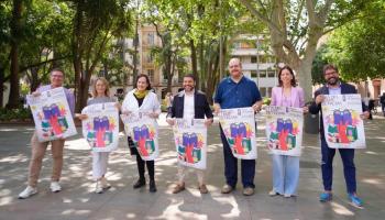 Comença la Fira del Llibre a la plaça d'Espanya de Palma