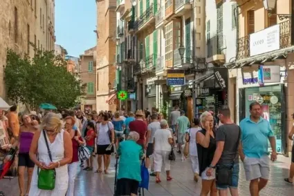 Denuncien una agressió trànsfoba per part d'un agent de la Policia espanyola a Palma: «Serà millor que no denunciïs. Anirem a per tu»