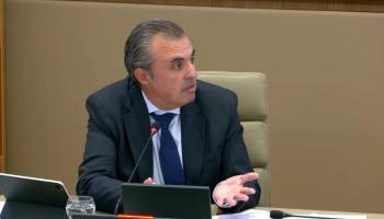 Vera assegura que «no és incompatible» promoure l'arribada d'universitats privades amb la defensa de la pública